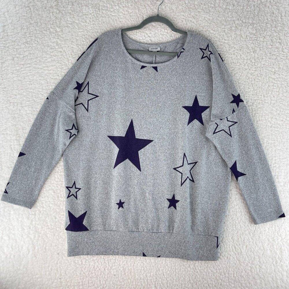 Avenue Heather Gray Star Sweater